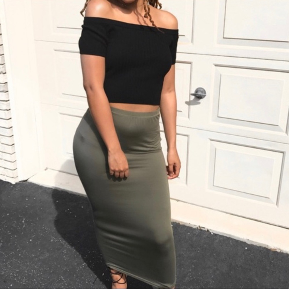 maxi skirt